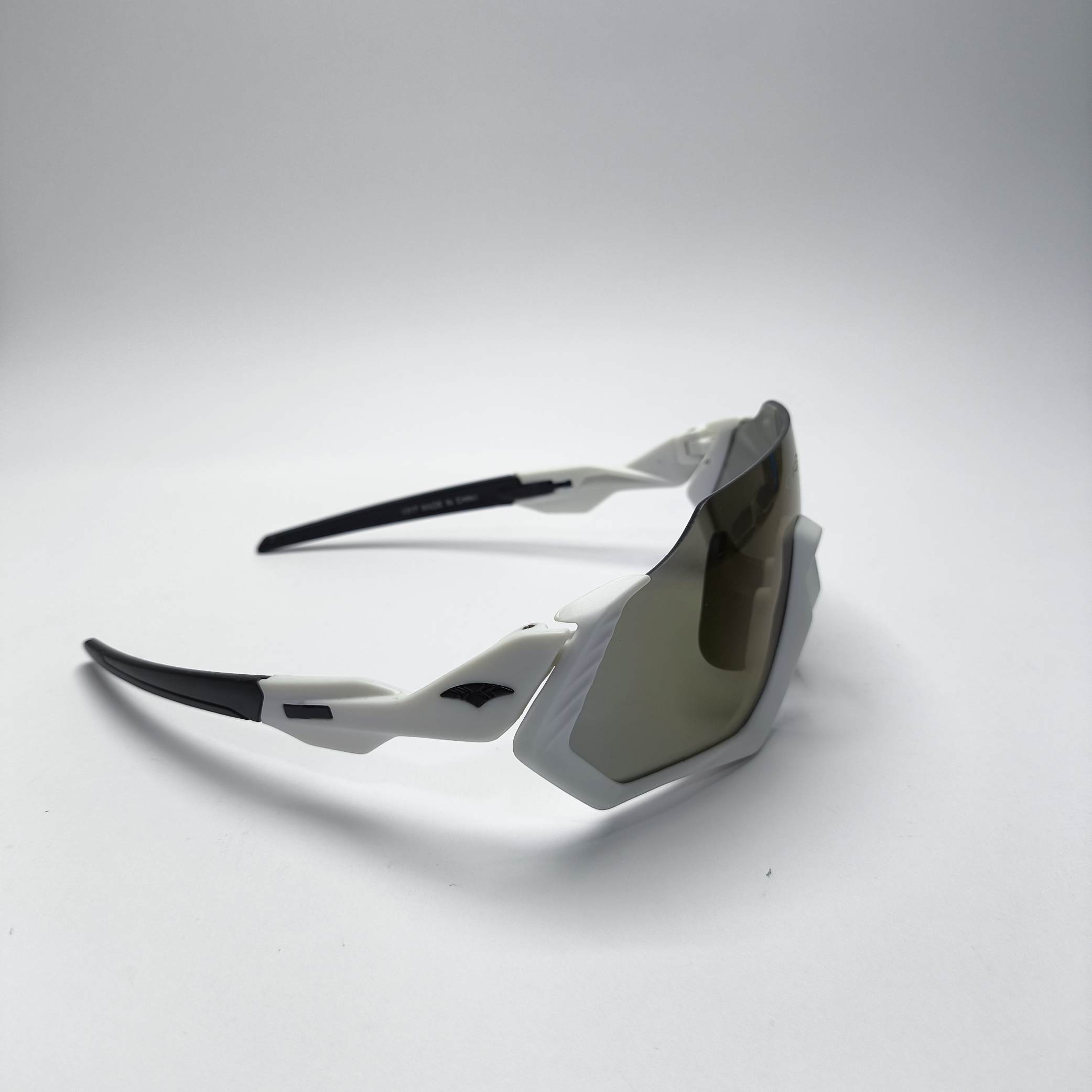عینک آفتابی ورزشی اسپرت اکلی Oakley مدل 9317