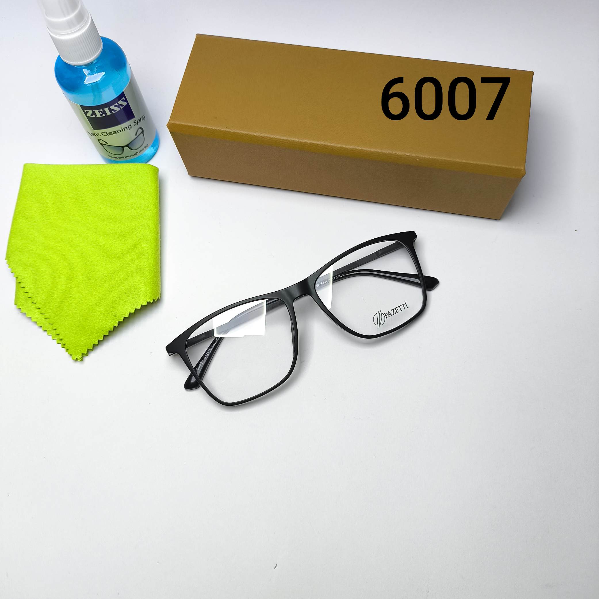 عینک طبی زنانه کائوچو پازتی Pazetti مدل 6007